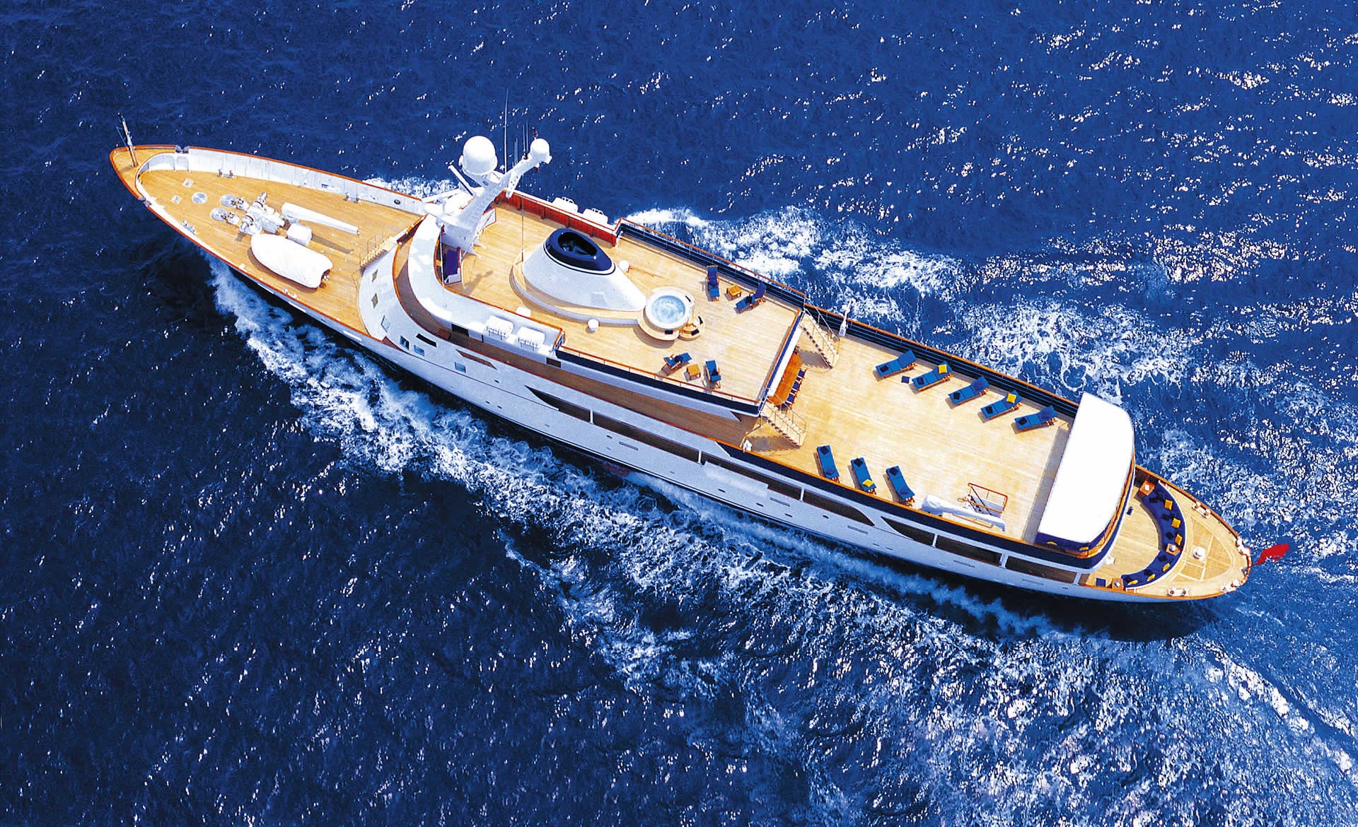 Yacht PALOMA, IshikawajimaHarima Heavy Industries Co CHARTERWORLD
